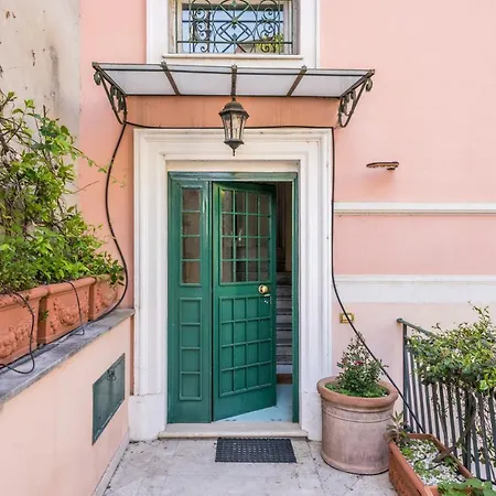 Elizabeth Penthouse, Charmy In Little London 10 Min From The Center Apartman