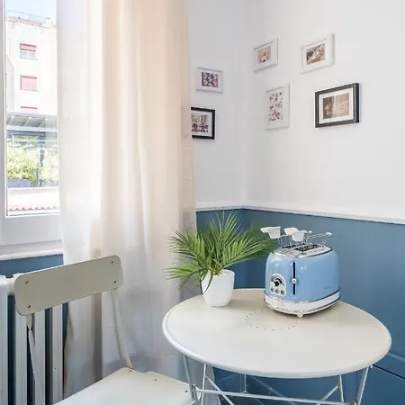 Elizabeth Penthouse, Charmy In Little London 10 Min From The Center *